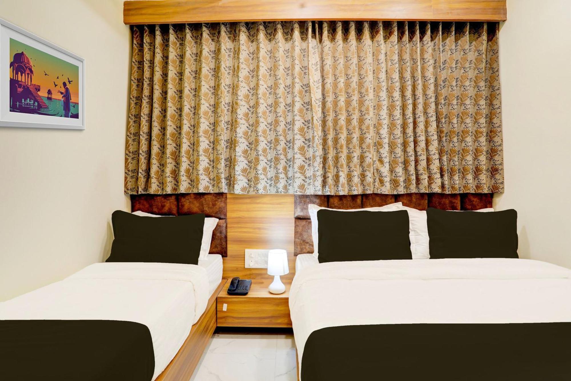 Hotel O Sun Light Αχμπανταμπάντ Εξωτερικό φωτογραφία